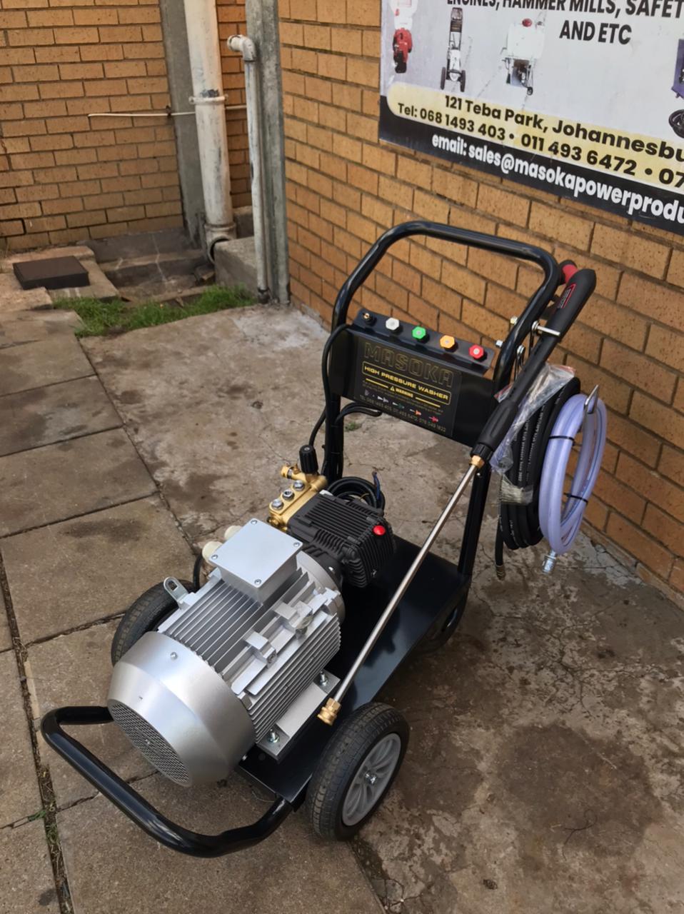 Three phase high pressure washer