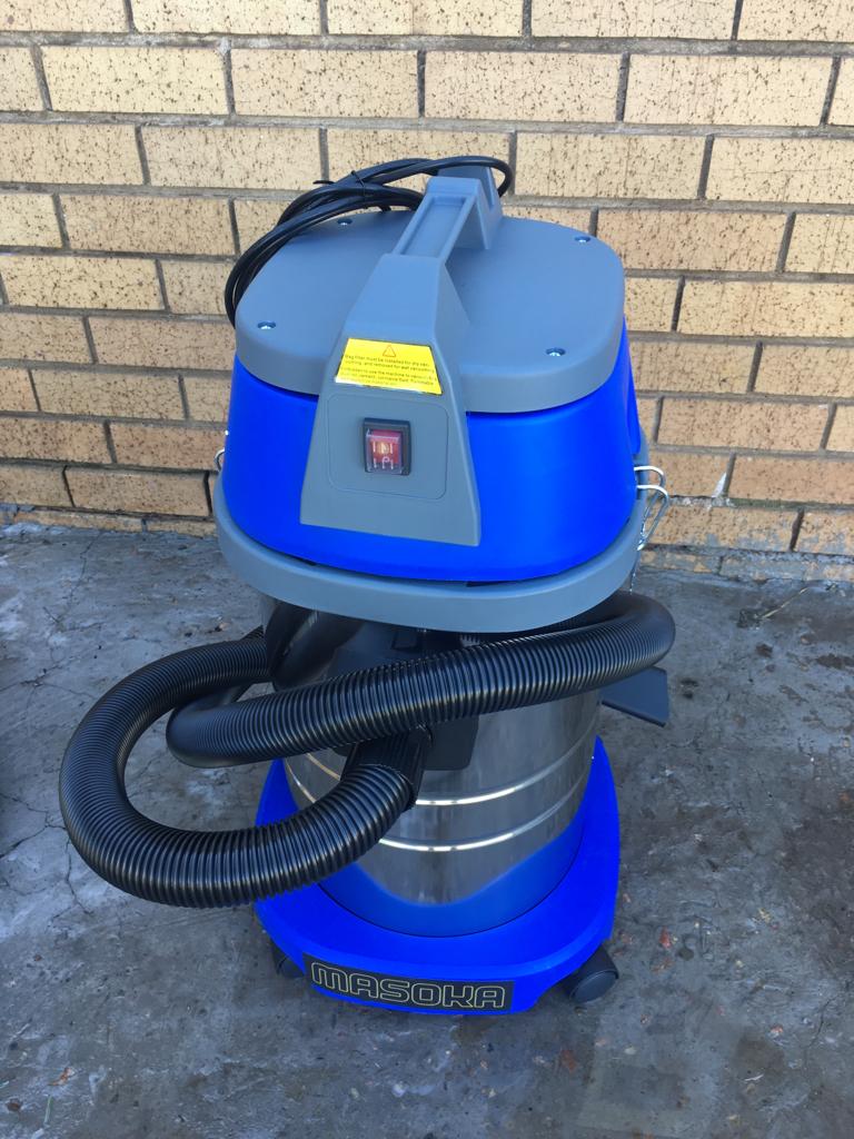 30L Dry and wet vacuum cleaner